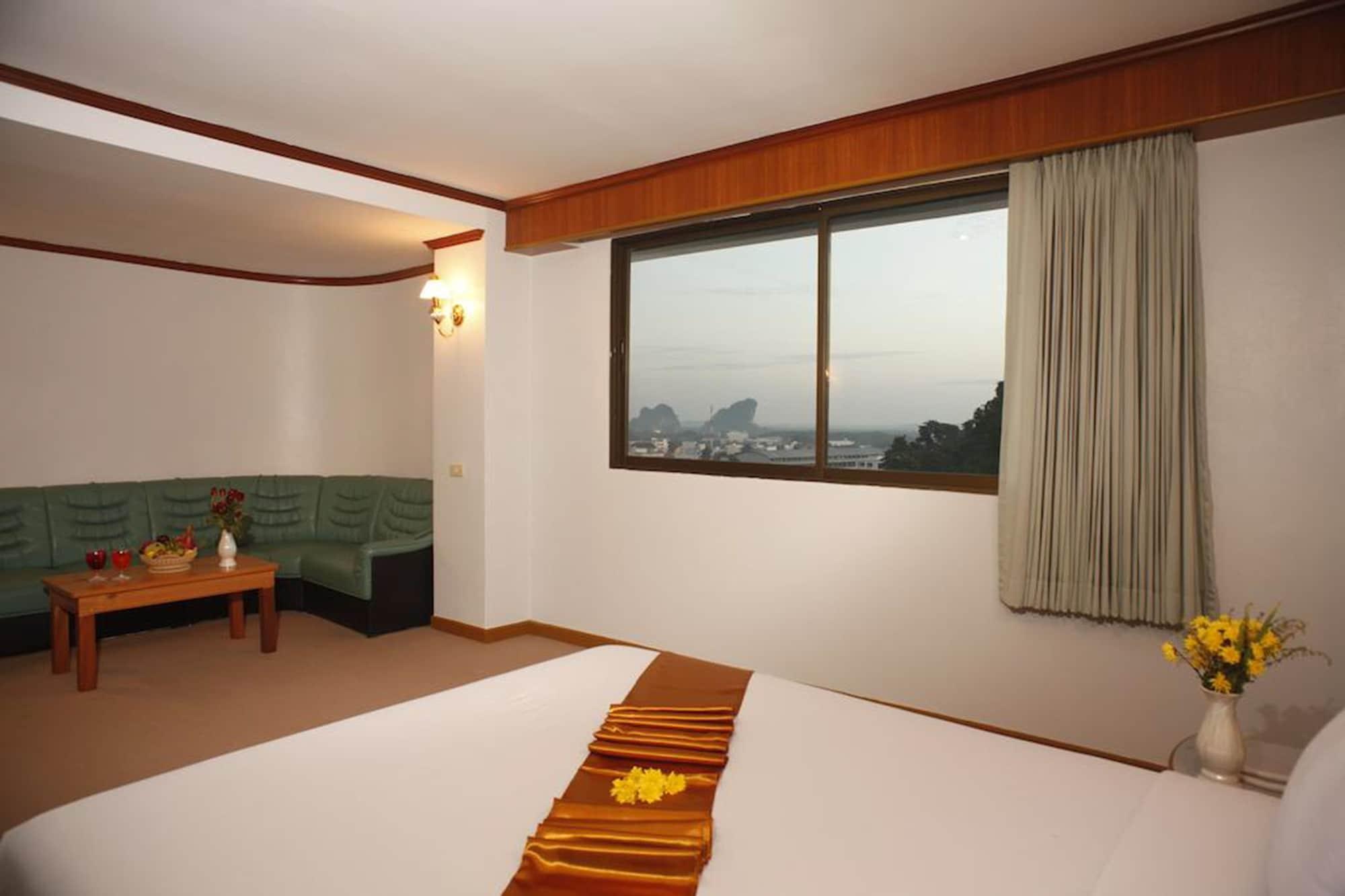 Boon Siam Hotel Krabi town Екстериор снимка
