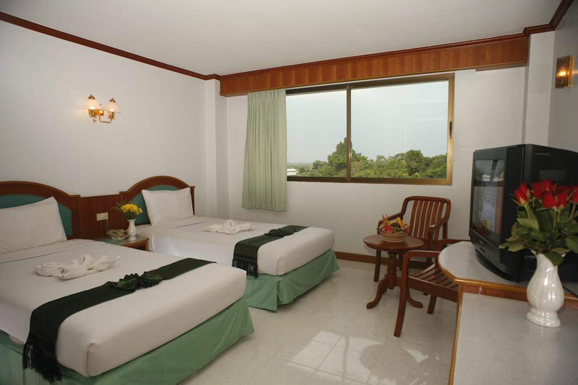 Boon Siam Hotel Krabi town Екстериор снимка